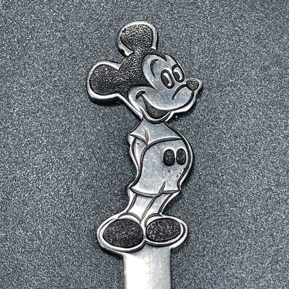 Bonny Walt Disney Prod Mickey Mouse ROUND Spoon 5 5/8" Child Japan Stainless - Picture 5 of 6